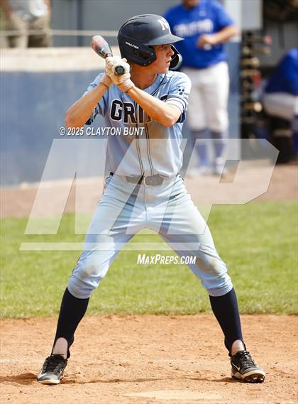 Thumbnail 1 in New Plymouth vs Orofino (IHSAA 3A North Super-Regional Final ) photogallery.