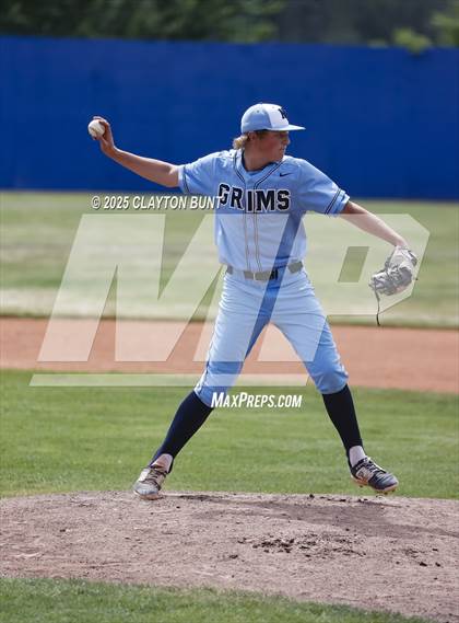 Thumbnail 3 in New Plymouth vs Orofino (IHSAA 3A North Super-Regional Final ) photogallery.