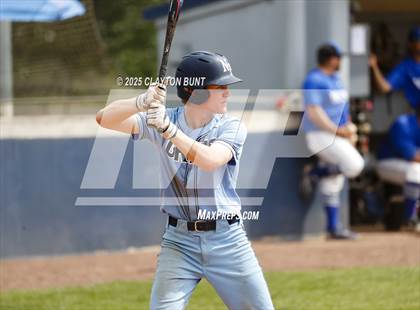 Thumbnail 3 in New Plymouth vs Orofino (IHSAA 3A North Super-Regional Final ) photogallery.