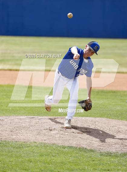 Thumbnail 3 in New Plymouth vs Orofino (IHSAA 3A North Super-Regional Final ) photogallery.