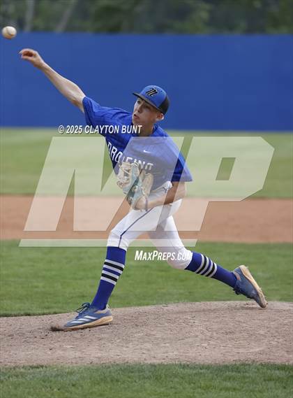 Thumbnail 1 in New Plymouth vs Orofino (IHSAA 3A North Super-Regional Final ) photogallery.