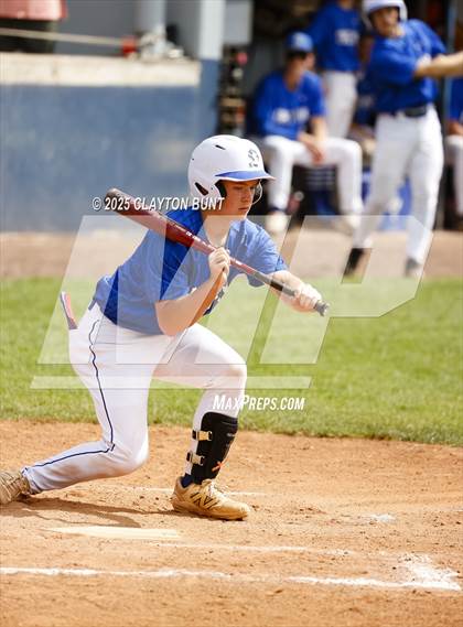 Thumbnail 3 in New Plymouth vs Orofino (IHSAA 3A North Super-Regional Final ) photogallery.