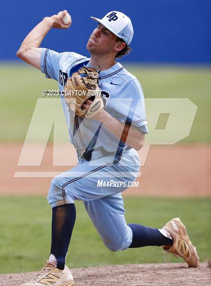 Thumbnail 3 in New Plymouth vs Orofino (IHSAA 3A North Super-Regional Final ) photogallery.