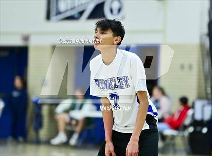 Thumbnail 3 in JV: Hinkley vs Kennedy photogallery.