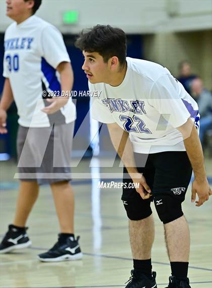 Thumbnail 2 in JV: Hinkley vs Kennedy photogallery.