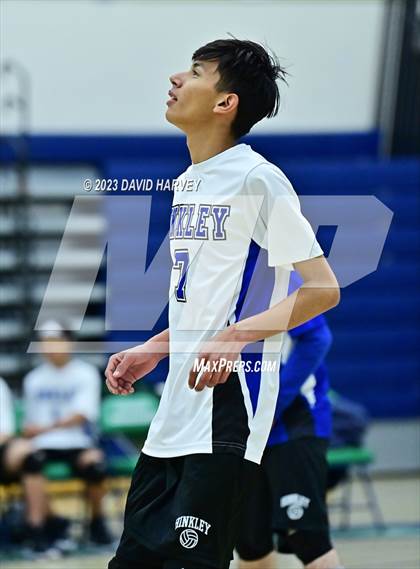 Thumbnail 2 in JV: Hinkley vs Kennedy photogallery.
