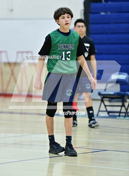 Thumbnail 3 in JV: Hinkley vs Kennedy photogallery.