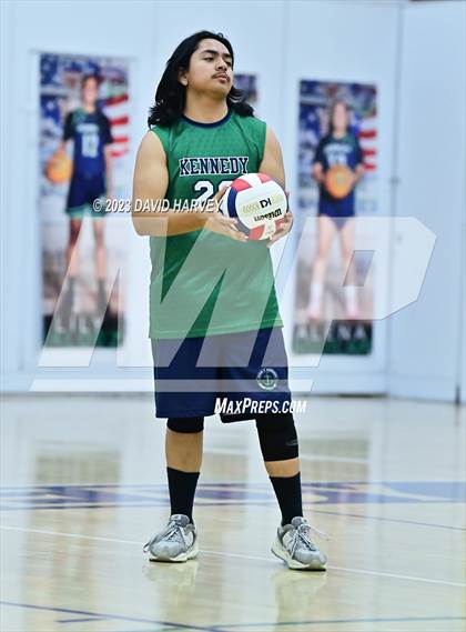 Thumbnail 3 in JV: Hinkley vs Kennedy photogallery.