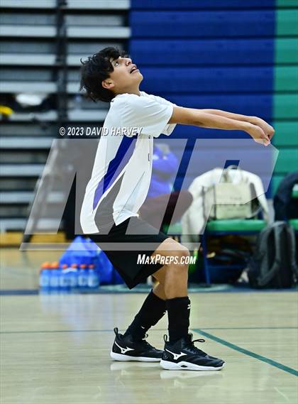 Thumbnail 2 in JV: Hinkley vs Kennedy photogallery.