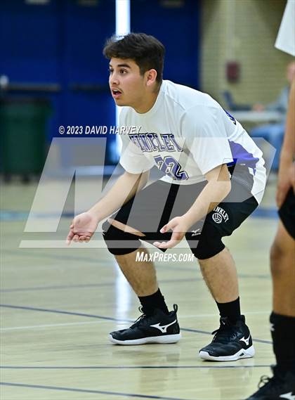 Thumbnail 3 in JV: Hinkley vs Kennedy photogallery.