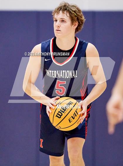 Thumbnail 3 in International @ Fortune Early College (CIF NorCal D5 Final) photogallery.