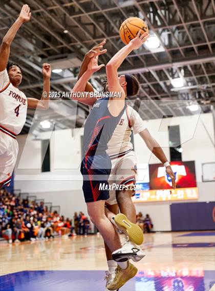 Thumbnail 3 in International @ Fortune Early College (CIF NorCal D5 Final) photogallery.
