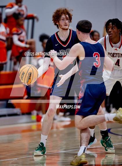 Thumbnail 3 in International @ Fortune Early College (CIF NorCal D5 Final) photogallery.