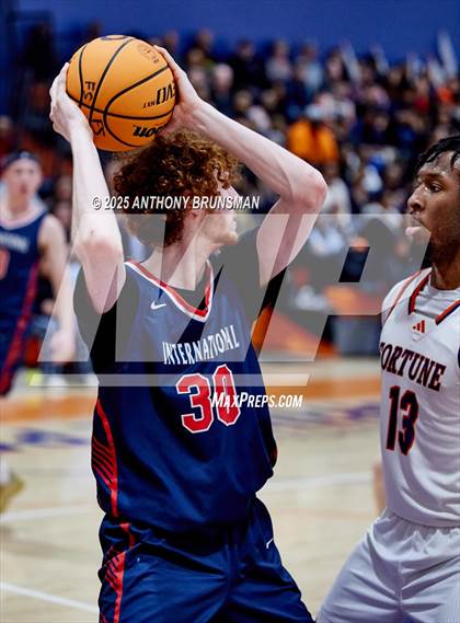 Thumbnail 3 in International @ Fortune Early College (CIF NorCal D5 Final) photogallery.
