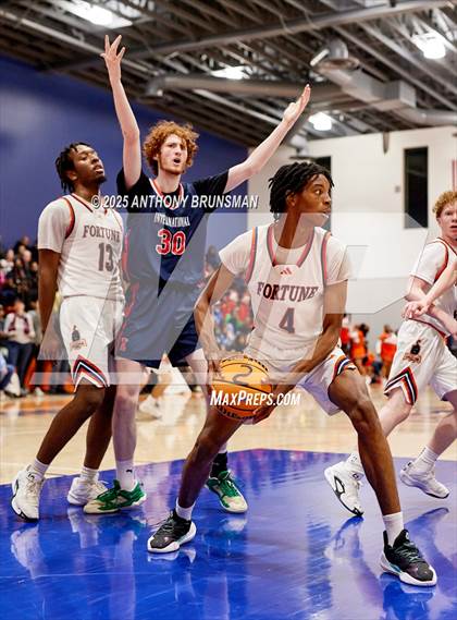 Thumbnail 2 in International @ Fortune Early College (CIF NorCal D5 Final) photogallery.