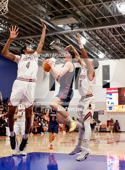 Thumbnail 3 in International @ Fortune Early College (CIF NorCal D5 Final) photogallery.