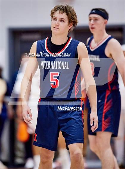 Thumbnail 3 in International @ Fortune Early College (CIF NorCal D5 Final) photogallery.