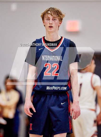 Thumbnail 2 in International @ Fortune Early College (CIF NorCal D5 Final) photogallery.