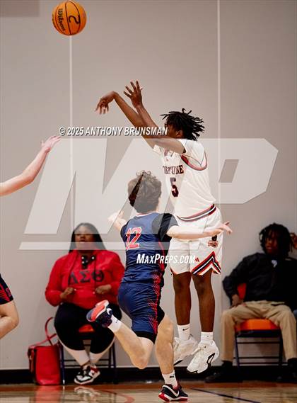 Thumbnail 3 in International @ Fortune Early College (CIF NorCal D5 Final) photogallery.