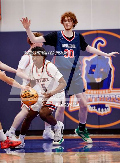 Thumbnail 1 in International @ Fortune Early College (CIF NorCal D5 Final) photogallery.