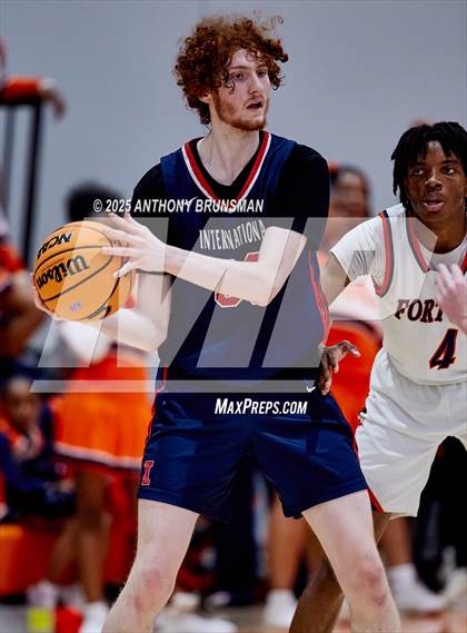 Thumbnail 2 in International @ Fortune Early College (CIF NorCal D5 Final) photogallery.