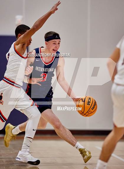 Thumbnail 3 in International @ Fortune Early College (CIF NorCal D5 Final) photogallery.
