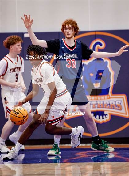 Thumbnail 3 in International @ Fortune Early College (CIF NorCal D5 Final) photogallery.