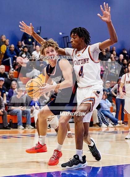 Thumbnail 3 in International @ Fortune Early College (CIF NorCal D5 Final) photogallery.