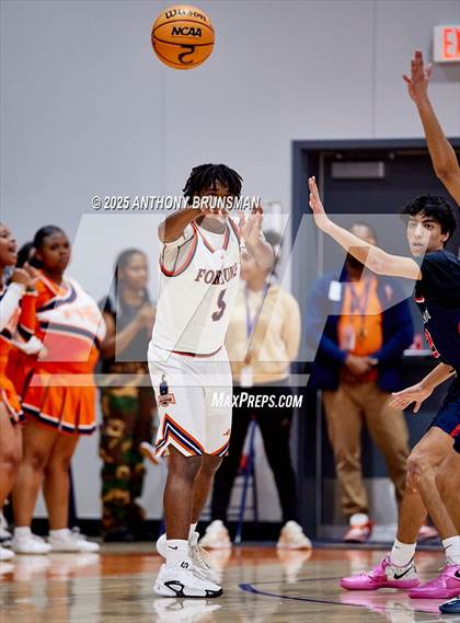 Thumbnail 2 in International @ Fortune Early College (CIF NorCal D5 Final) photogallery.