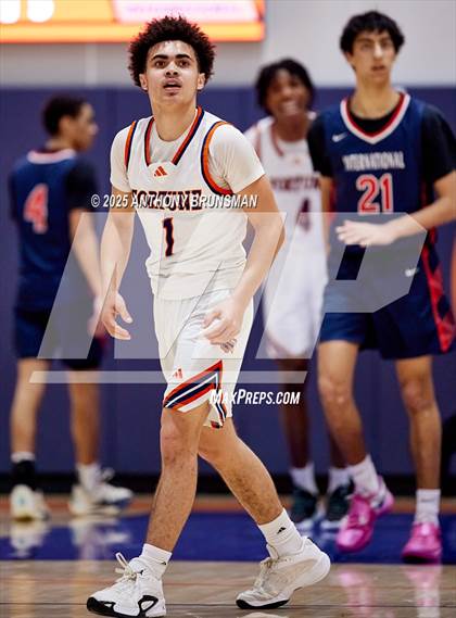Thumbnail 2 in International @ Fortune Early College (CIF NorCal D5 Final) photogallery.
