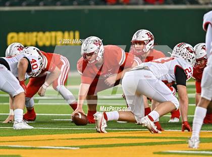 Thumbnail 2 in Rusk vs. Bellville (UIL 5A D1 Area Playoff) photogallery.
