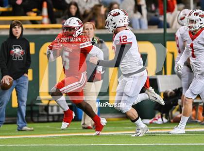 Thumbnail 1 in Rusk vs. Bellville (UIL 5A D1 Area Playoff) photogallery.