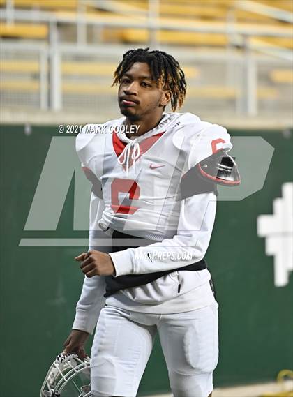 Thumbnail 3 in Rusk vs. Bellville (UIL 5A D1 Area Playoff) photogallery.