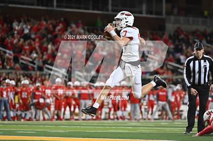 Thumbnail 1 in Rusk vs. Bellville (UIL 5A D1 Area Playoff) photogallery.