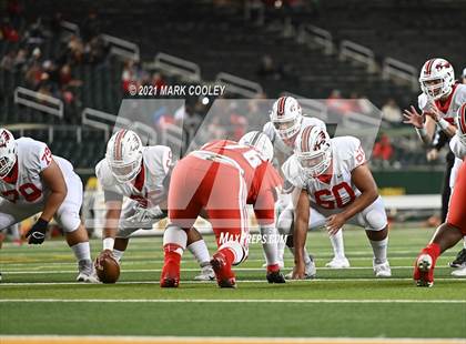 Thumbnail 1 in Rusk vs. Bellville (UIL 5A D1 Area Playoff) photogallery.