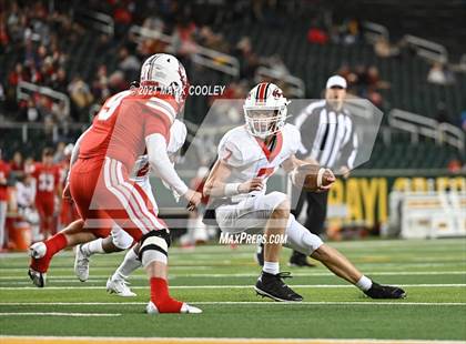 Thumbnail 1 in Rusk vs. Bellville (UIL 5A D1 Area Playoff) photogallery.