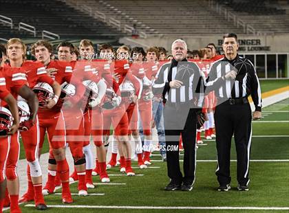 Thumbnail 3 in Rusk vs. Bellville (UIL 5A D1 Area Playoff) photogallery.