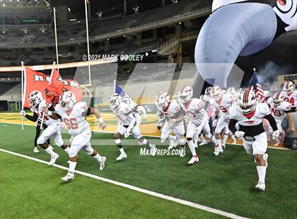 Thumbnail 1 in Rusk vs. Bellville (UIL 5A D1 Area Playoff) photogallery.