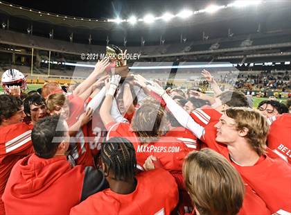 Thumbnail 3 in Rusk vs. Bellville (UIL 5A D1 Area Playoff) photogallery.