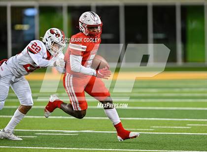 Thumbnail 2 in Rusk vs. Bellville (UIL 5A D1 Area Playoff) photogallery.