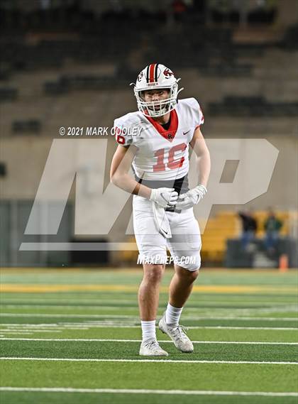 Thumbnail 2 in Rusk vs. Bellville (UIL 5A D1 Area Playoff) photogallery.