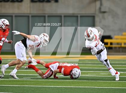 Thumbnail 2 in Rusk vs. Bellville (UIL 5A D1 Area Playoff) photogallery.
