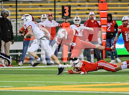 Thumbnail 2 in Rusk vs. Bellville (UIL 5A D1 Area Playoff) photogallery.