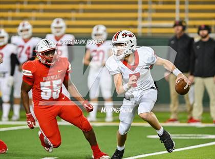 Thumbnail 2 in Rusk vs. Bellville (UIL 5A D1 Area Playoff) photogallery.