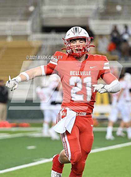 Thumbnail 2 in Rusk vs. Bellville (UIL 5A D1 Area Playoff) photogallery.