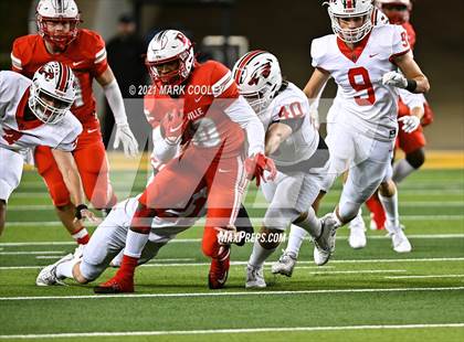 Thumbnail 1 in Rusk vs. Bellville (UIL 5A D1 Area Playoff) photogallery.