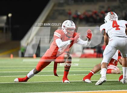 Thumbnail 3 in Rusk vs. Bellville (UIL 5A D1 Area Playoff) photogallery.