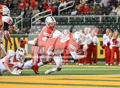 Thumbnail 3 in Rusk vs. Bellville (UIL 5A D1 Area Playoff) photogallery.