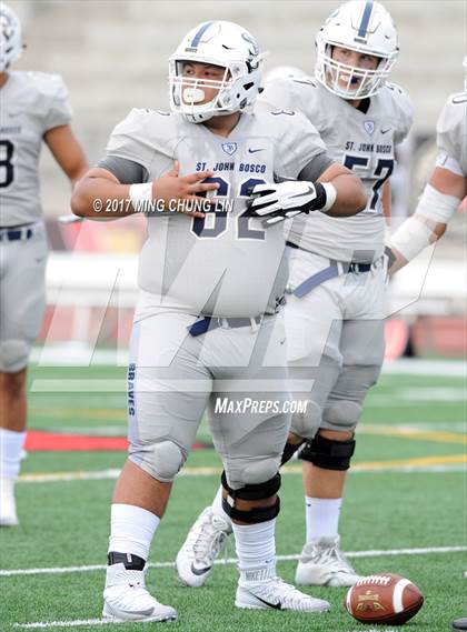 Thumbnail 3 in Dorsey vs. St. John Bosco (Brothers in Arms Classic) photogallery.