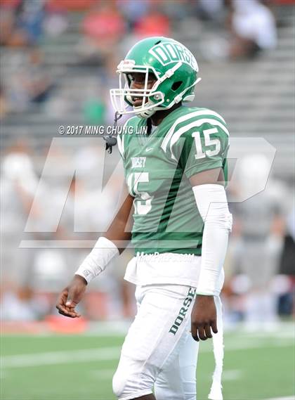 Thumbnail 3 in Dorsey vs. St. John Bosco (Brothers in Arms Classic) photogallery.